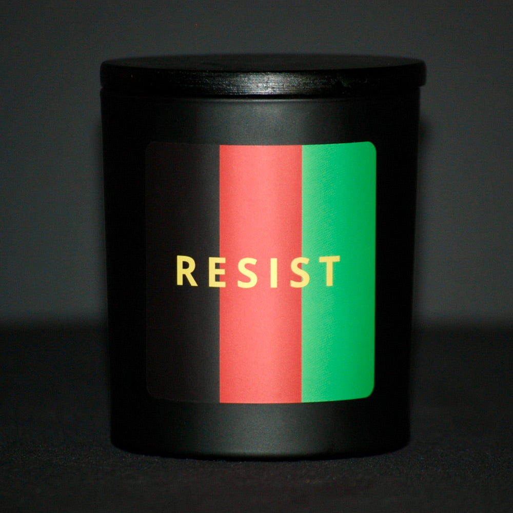 RESIST candle Bright Black